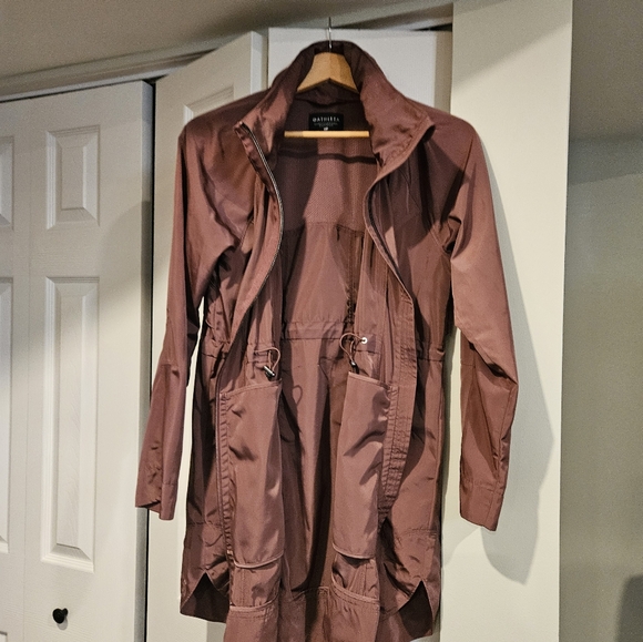 ATHLETA Petite Drip Drop Light Weight Water-Resistant Wind-Resistant Long Jacket - Picture 3 of 13